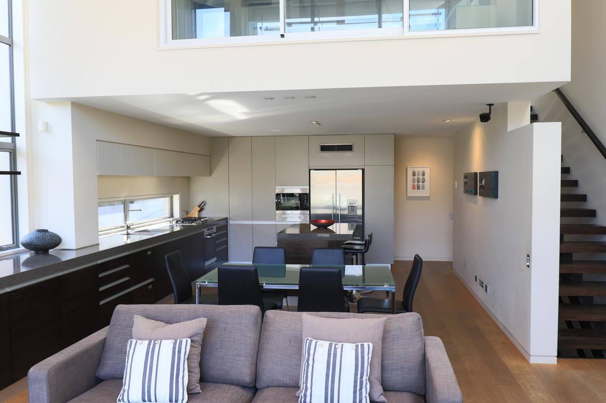 Lakeshore Springs Apartments Wanaka Exterior photo